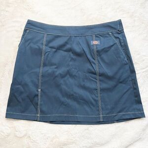 Dickies Whitford Mini Skirt Air Force Blue NWOT Size 32‎